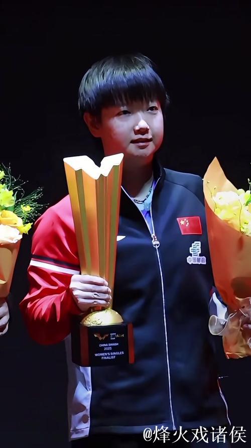 孙颖莎带伤出战 中国组合获得混双亚军